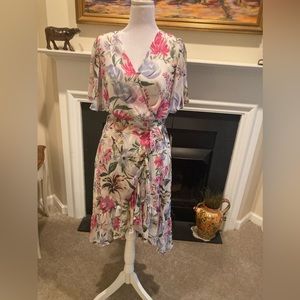 Calvin Klein High Low Floral